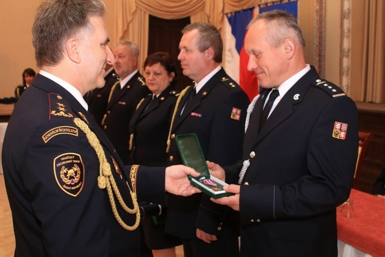 25. 10. Medaile HZS ČR Zbiroh