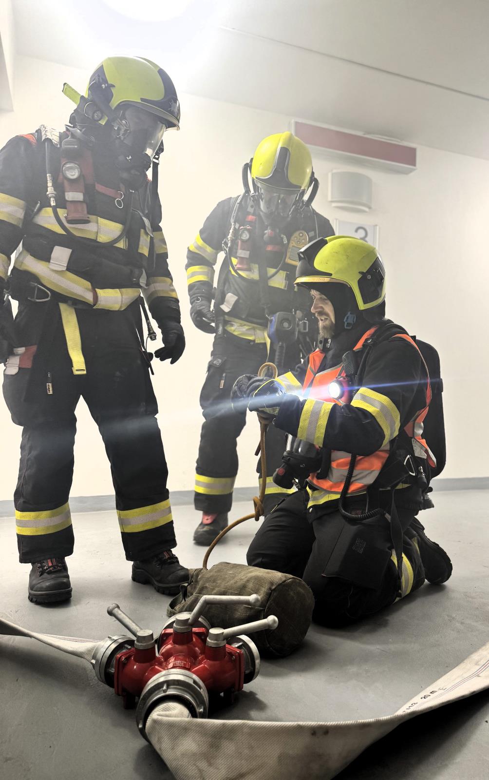 25_11_12_elektromobil_cviceni_UL