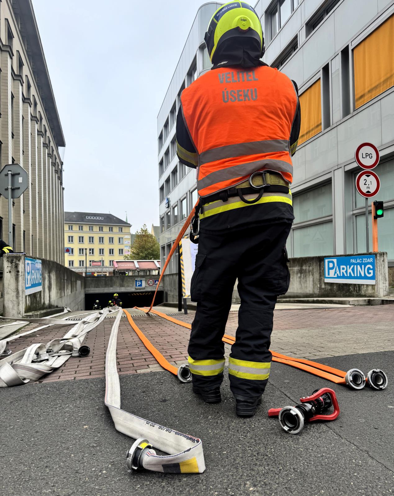 25_11_12_elektromobil_cviceni_UL