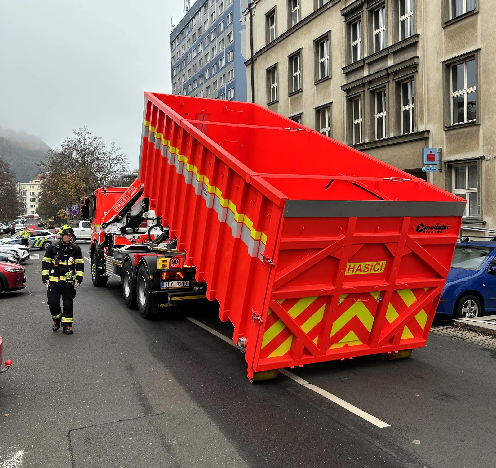 25_11_12_elektromobil_cviceni_UL