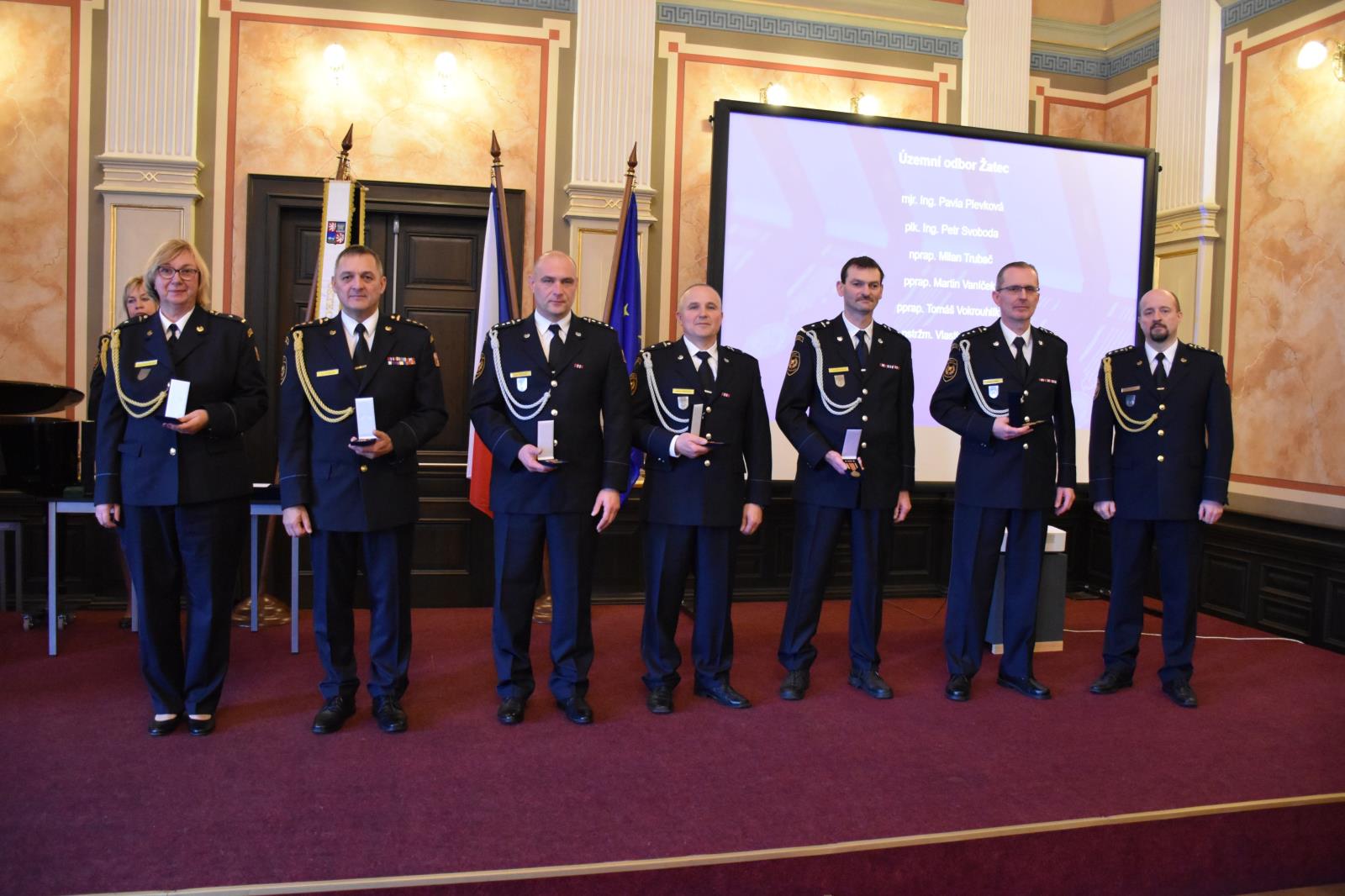 25_11_26_medaile_25_let_HZSCR_ULK