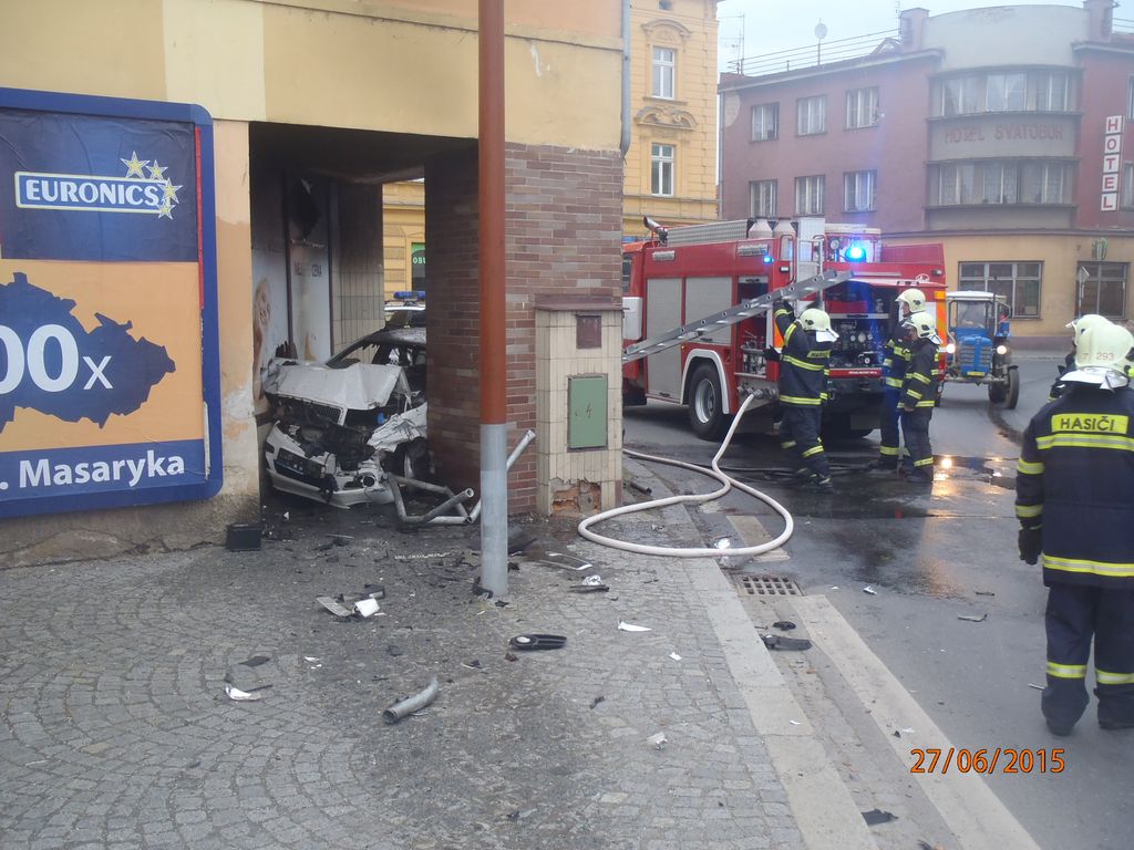 27.6.2015 DN + požár OA Sušice.jpg