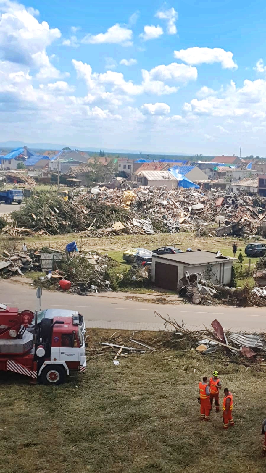 2806_tornado_pomoc (14).jpeg