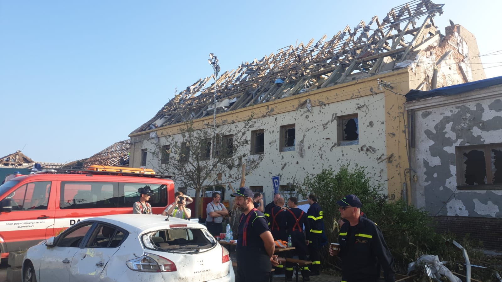 2806_tornado_pomoc (4).jpeg