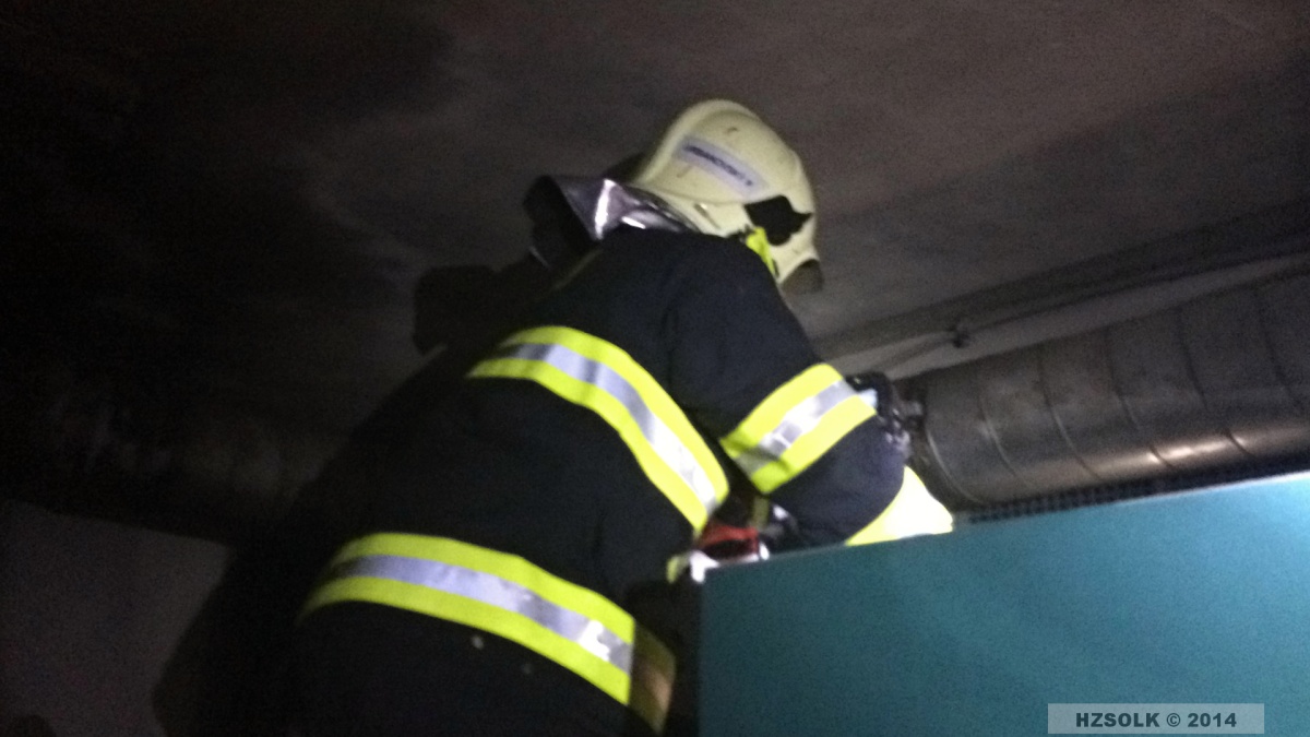 3 24-1-2014 Požár susičky prádla ulice Tovární Olomouc (11).JPG