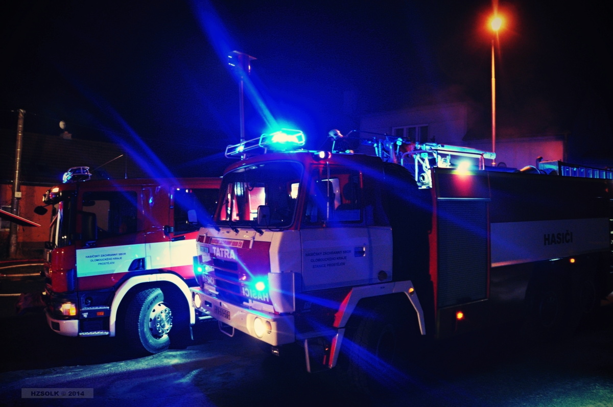 3 6-2-2014 Požár RD Klopotovice - střecha objektu (11).JPG