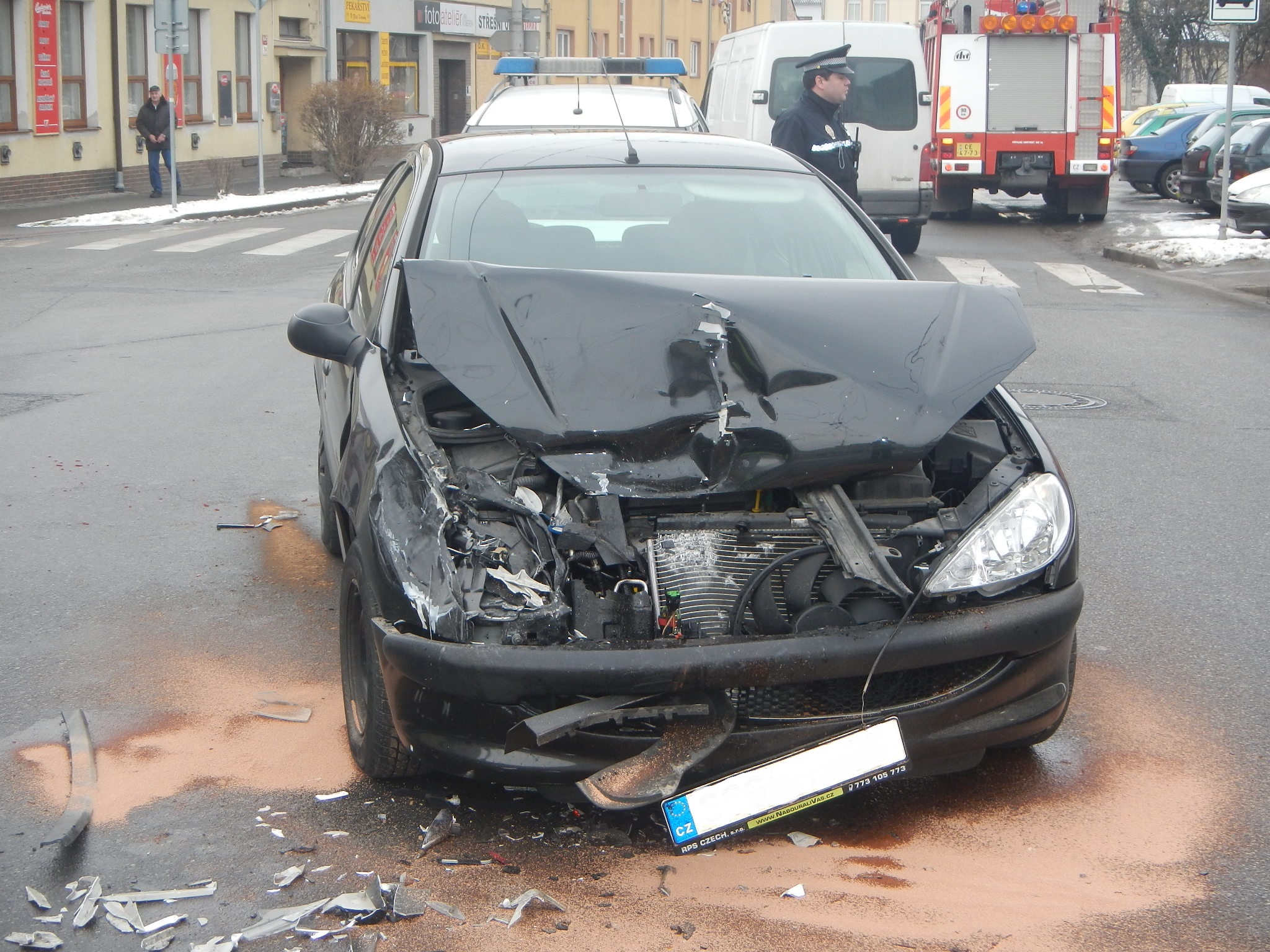 3 Dopravní nehoda, České Budějovice - 31. 1. 2014 (1).jpg