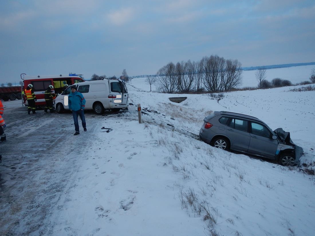 3 Dopravní nehoda OA a dodávky, Dynín - 21. 1. 2016 (3).JPG