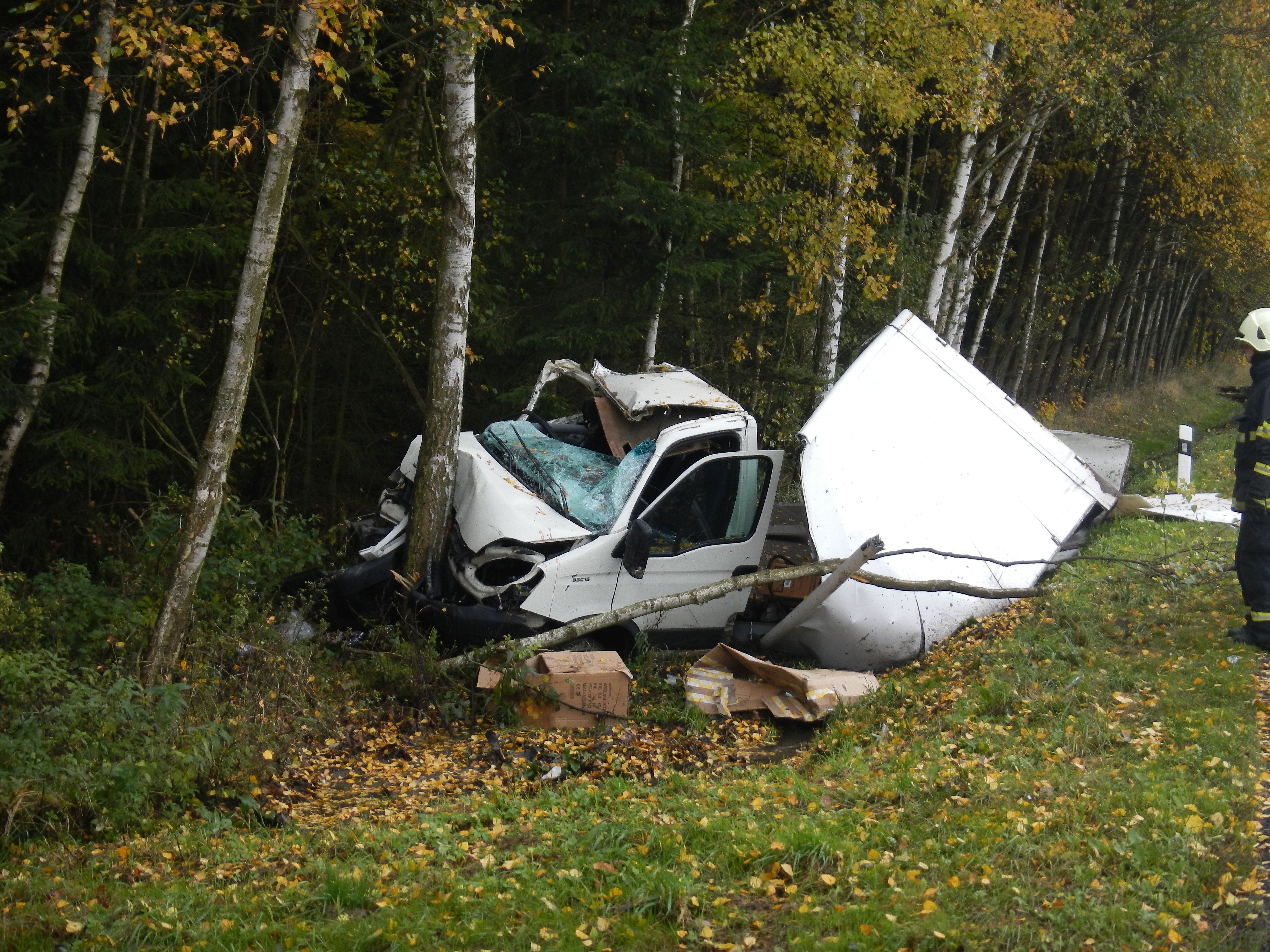 3 Dopravní nehoda dodávky, Božetice - 14. 10. 2013 (1).JPG