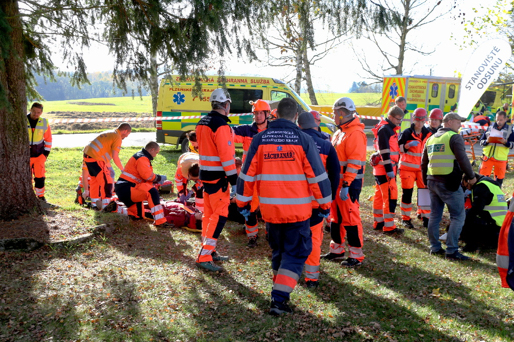 3_11_2022 Taktické cvičení IZS - Hromadná dopravní nehoda (67).JPG