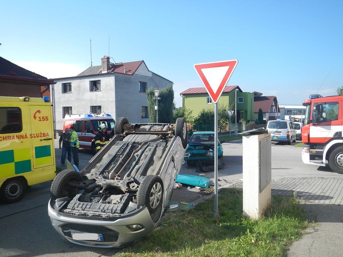 4 Dopravní nehoda 2 OA, České Budějovice - 21. 9. 2015 (4).JPG