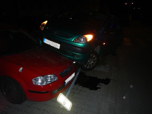 4 Dopravní nehoda OA, České Budějovice - 6. 5. 2014 (1).jpg