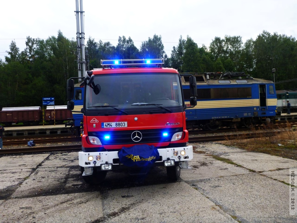 4 P1030750.JPG