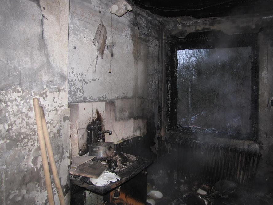 4 Požár bytu, Větřní - 21. 2. 2015 (5).JPG