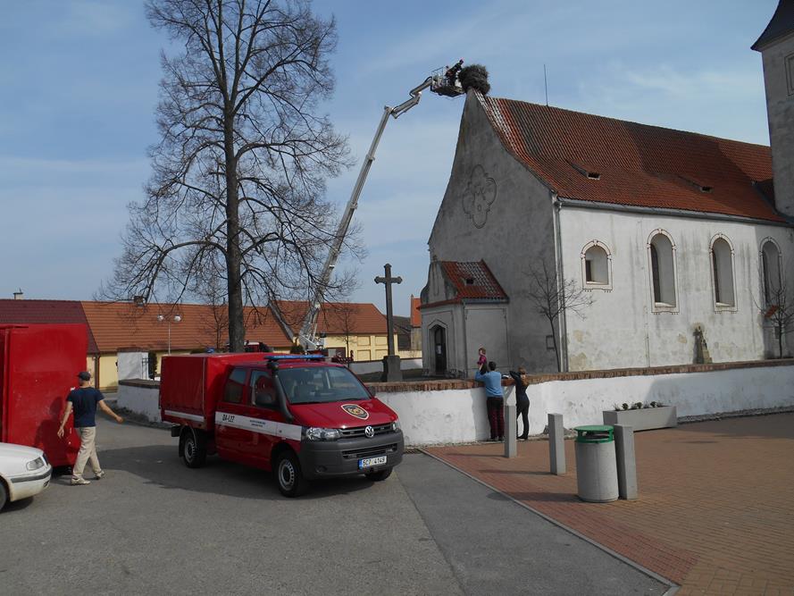 4 Záchrana čapích vajec, Dubné - 11. 4. 2015 (2).JPG