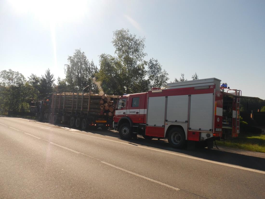 5 Požár NA, Srlín - 25. 6. 2015 (4).JPG