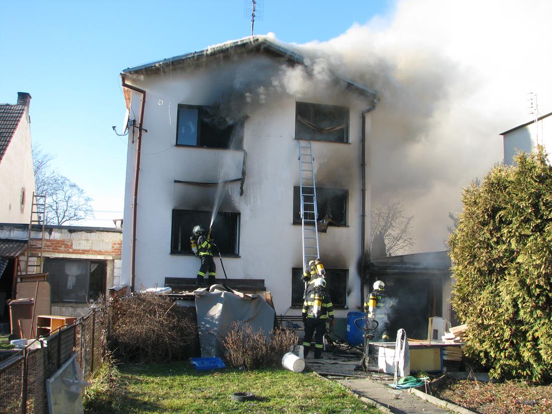 5 Výbuch, České Budějovice - 24. 12. 2015 (7).JPG