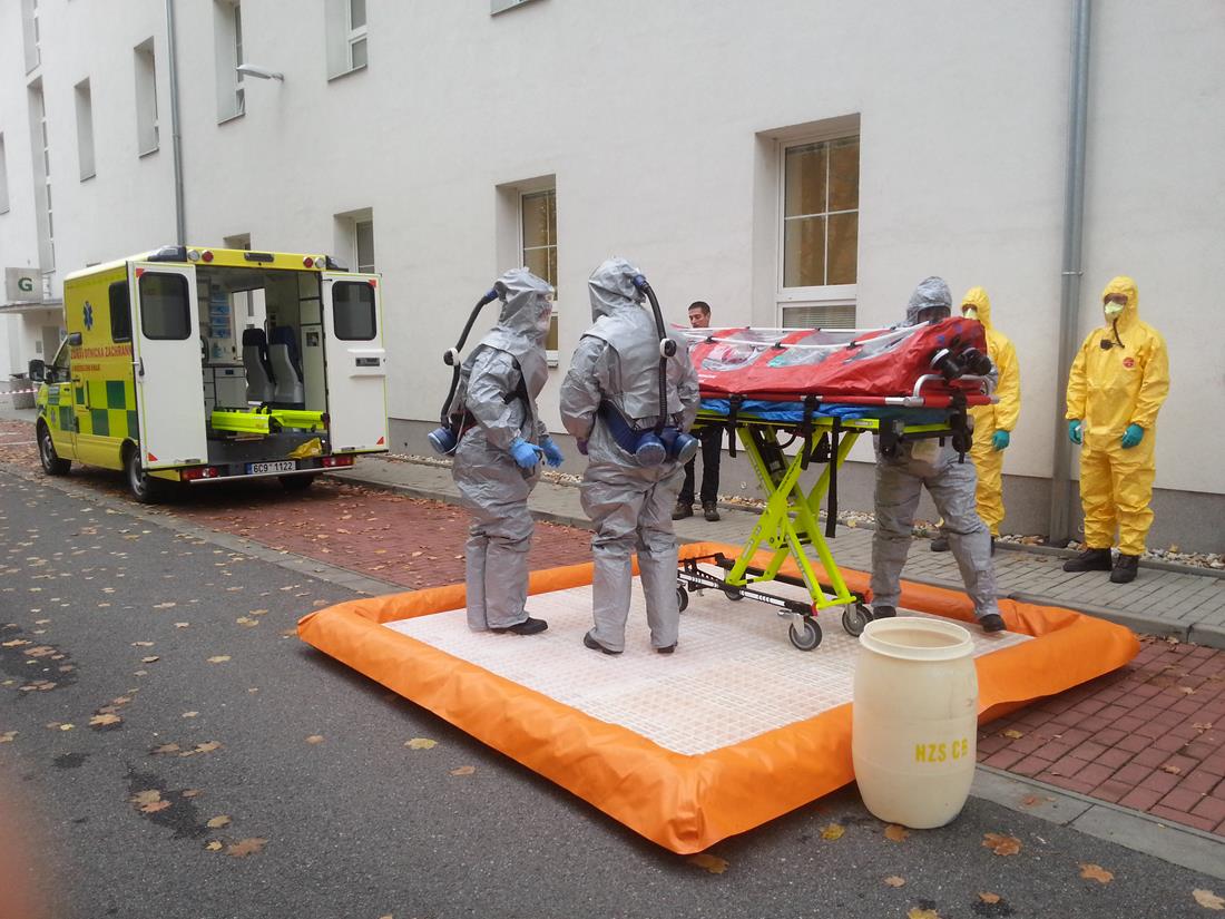 6 Cvičení VNN, České Budějovice - 22. 10. 2015 (1).jpg