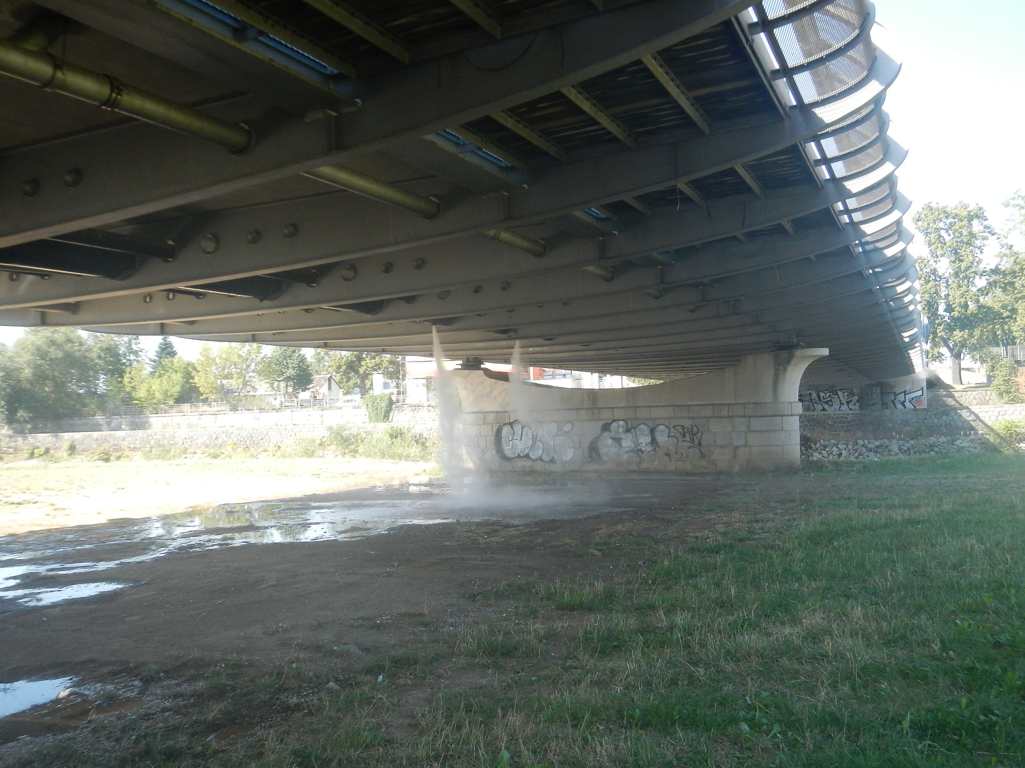 6 Únik páry, České Budějovice - 31. 8. 2015 (5).JPG