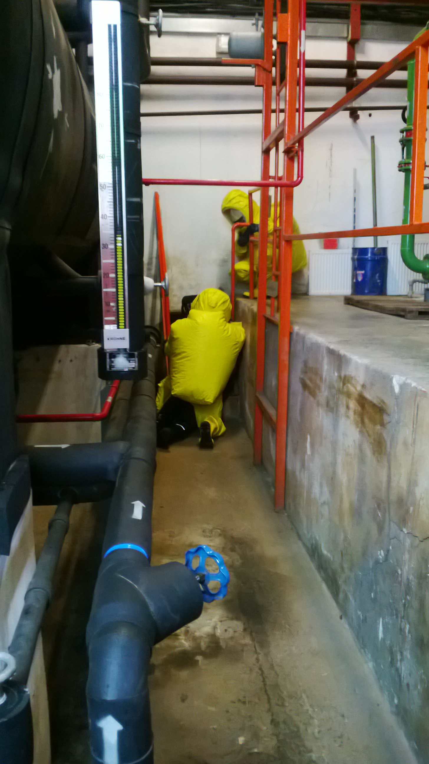 7 Cvičení Únik čpavku, Písek - 5. 11. 2013 (3).jpg