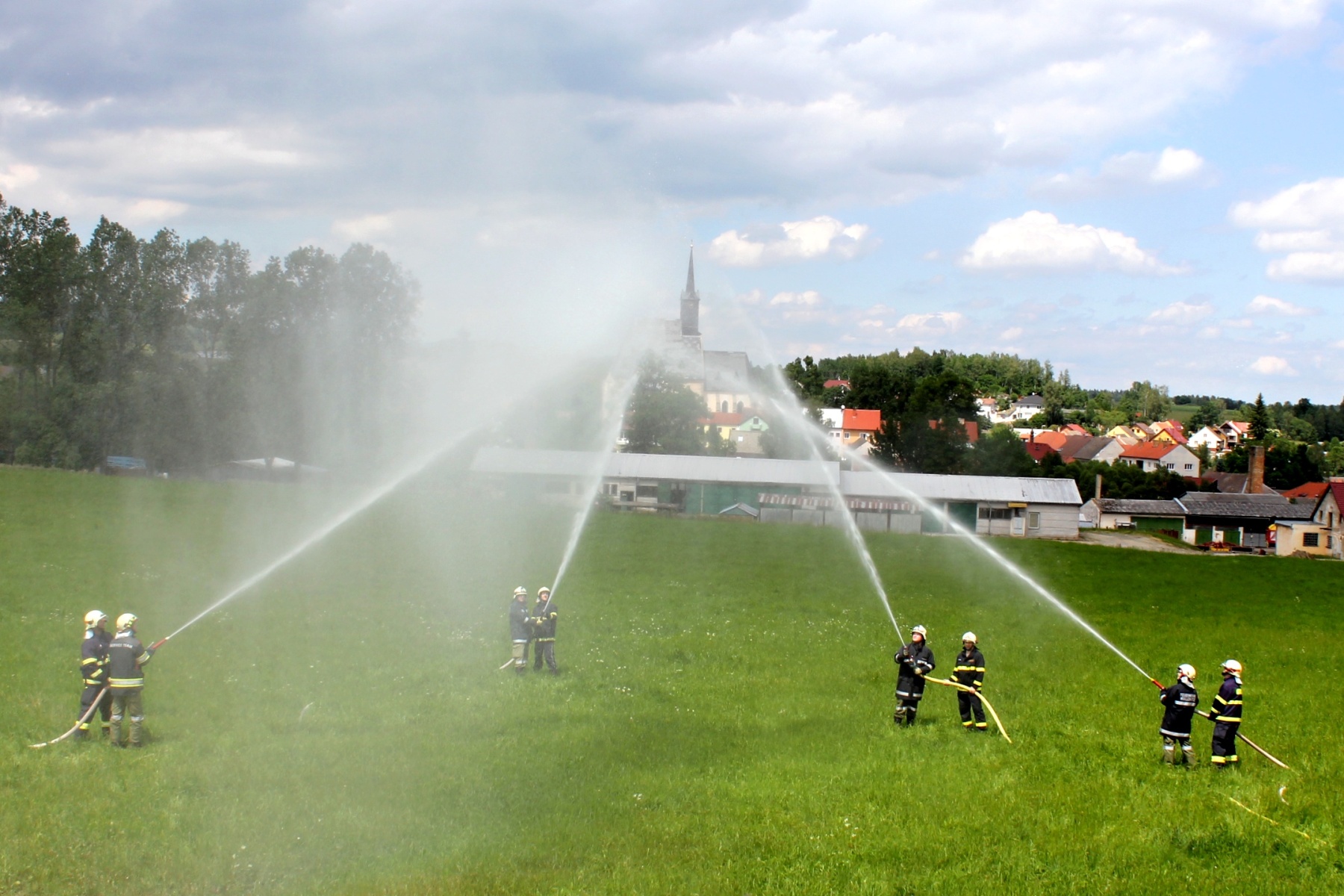 7 Duha, Dolní Dvořiště - 14. 6. 2014 (5).jpg