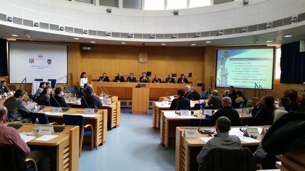 7 Předání radiostanic JSDHO, České Budějovice - 8. 3. 2016 (7).jpg