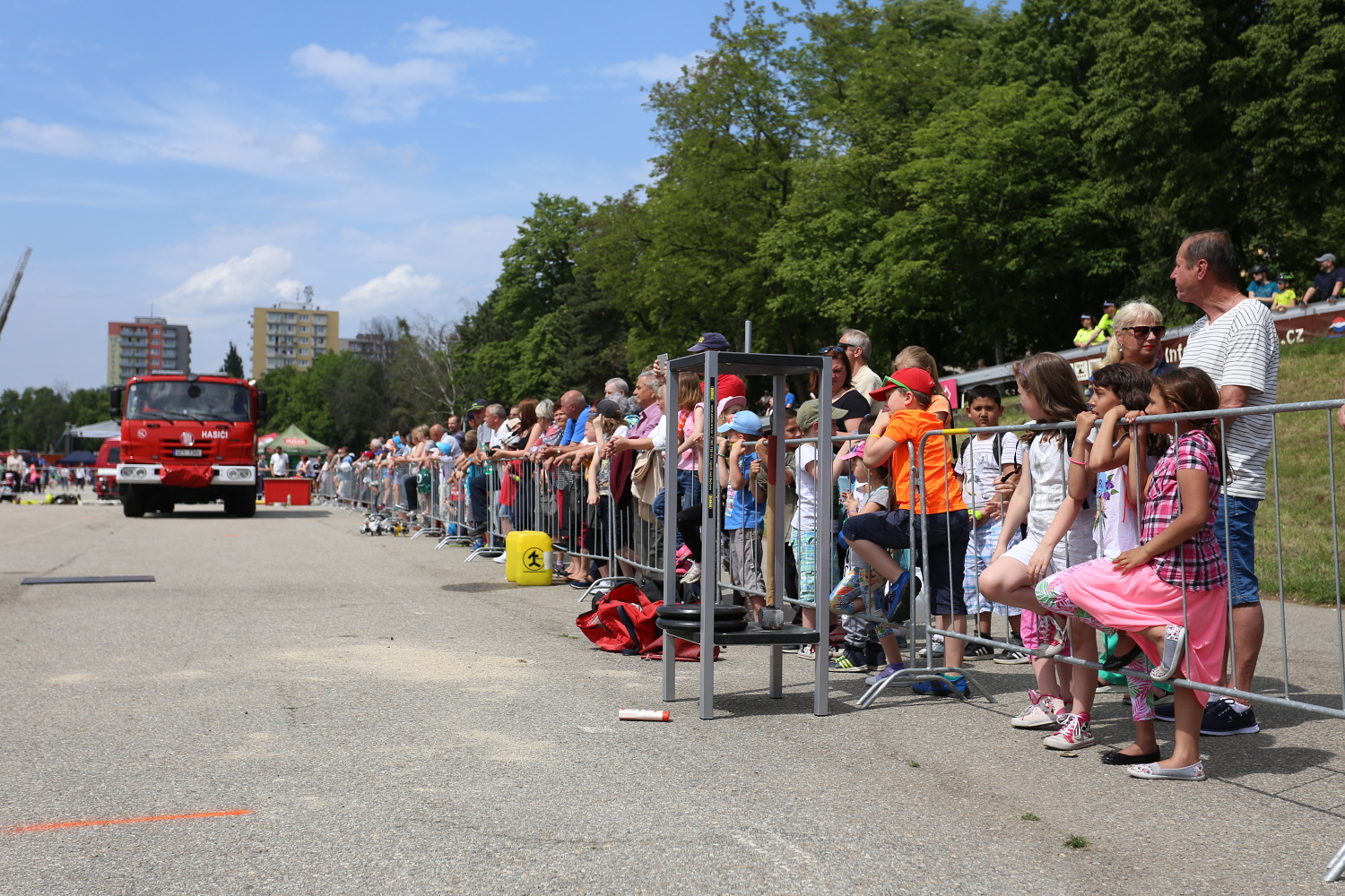 8 Oslavy 150 - náplavka (17).JPG