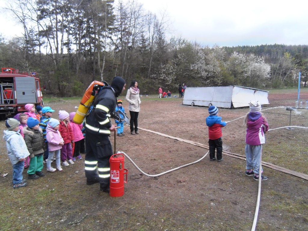 9 Mladý záchranář, Štěkeň - 16. 4. 2014 (8).JPG