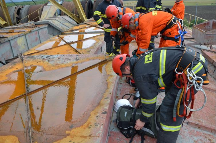 Cvičení bagr 3.jpg