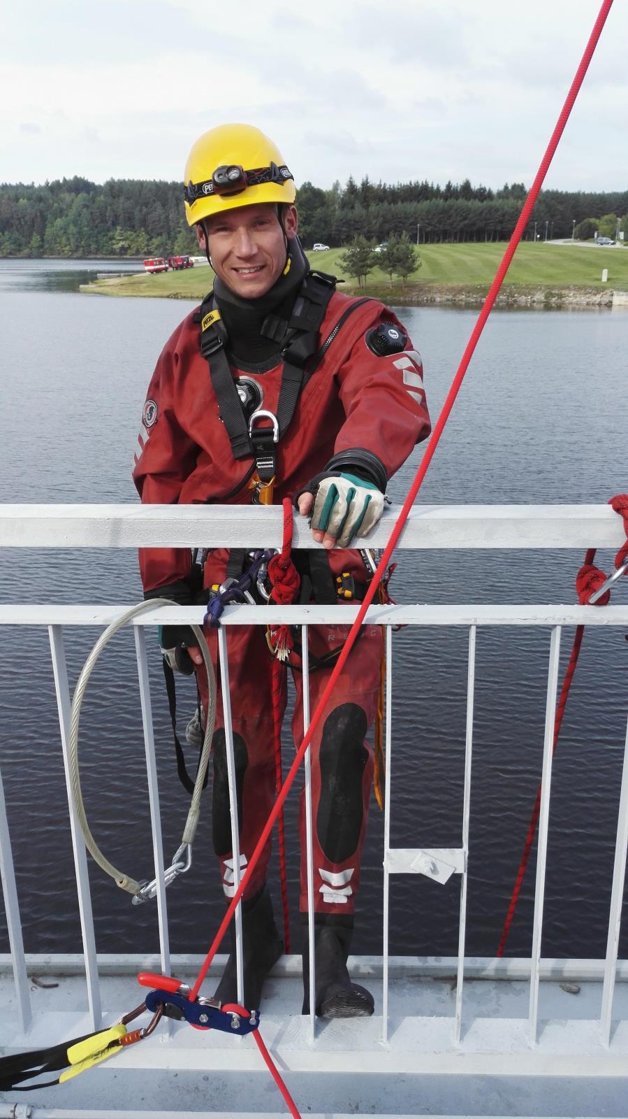 Cvičení lezců a potápěčů, Římov - 20. 9. 2017 (4).jpg