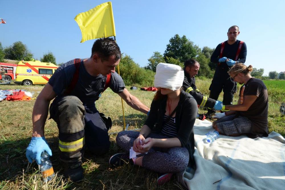 Cvičení pád letadla Pech (24).jpg