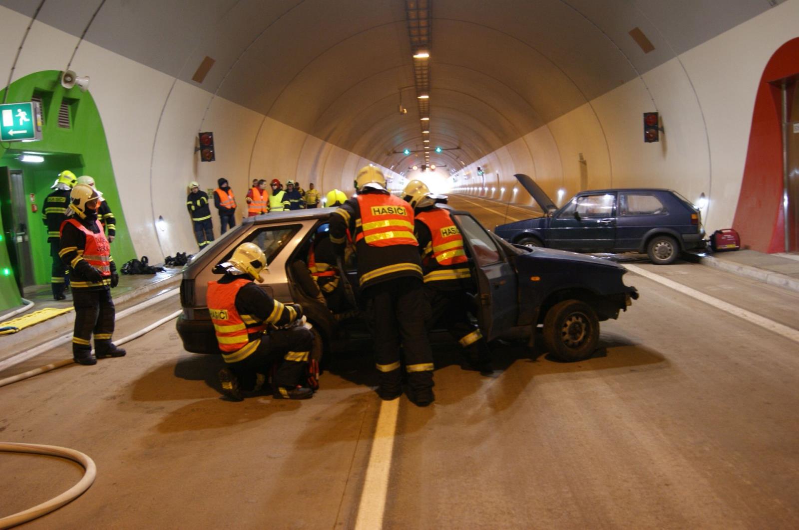 Cvičení tunel Radejčín (3).jpg