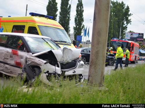 DN2auta2vyprosteniOstrava (10).JPG