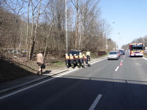 DN3autakolejeOstrava (23).JPG