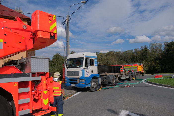 DN_MANvyprostenikontejnerTrojanovice (10).JPG