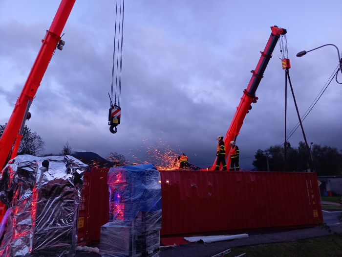 DN_MANvyprostenikontejnerTrojanovice (35).jpg