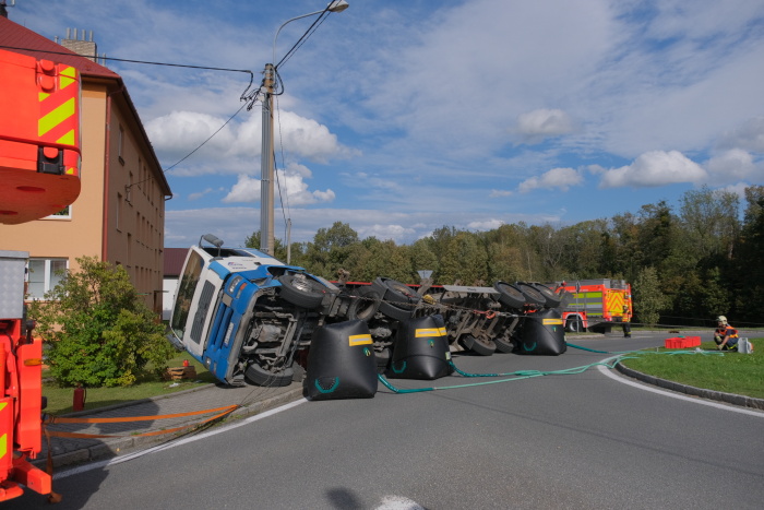 DN_MANvyprostenikontejnerTrojanovice (6).JPG