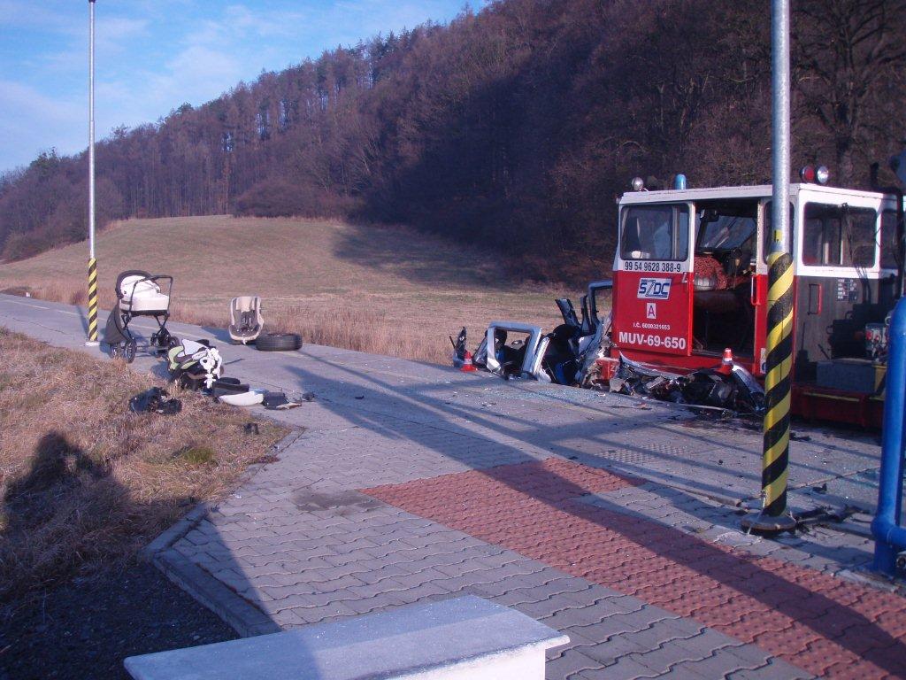 DNdrezinaPeugeotOdryLoucky (NJ) (8).jpg