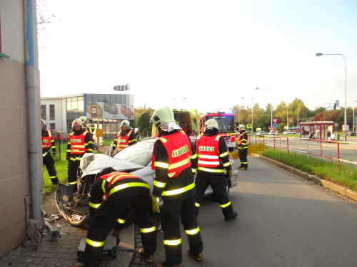 DNvyprostenipeugeotOstrava (7).JPG