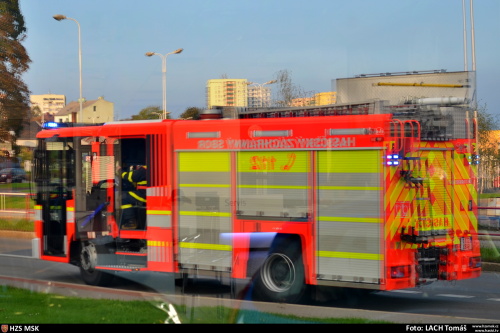 DNvyprostenipeugeotOstrava_Lach (3).JPG