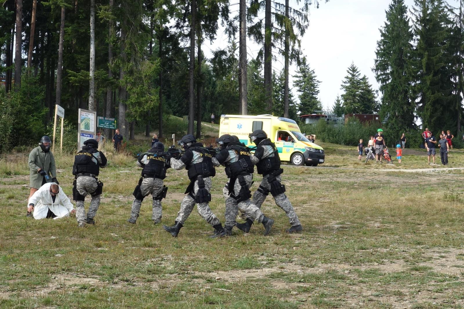 Den IZS, Lipno nad Vltavou - 9. 9. 2017 (25).jpg