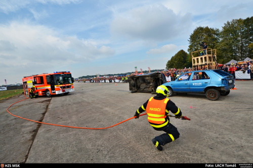 DnyNATO2015_hasicivyprostovani_Lach (1).JPG