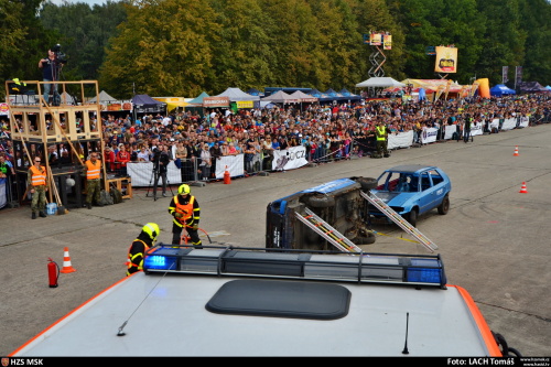 DnyNATO2015_hasicivyprostovani_Lach (5).JPG