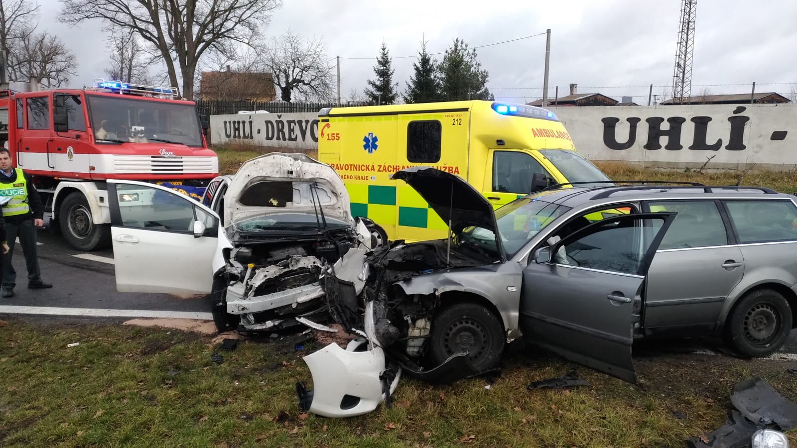 Dopravní nehoda 2 OA, Bežerovice -  31. 12. 2018 (4).jpg