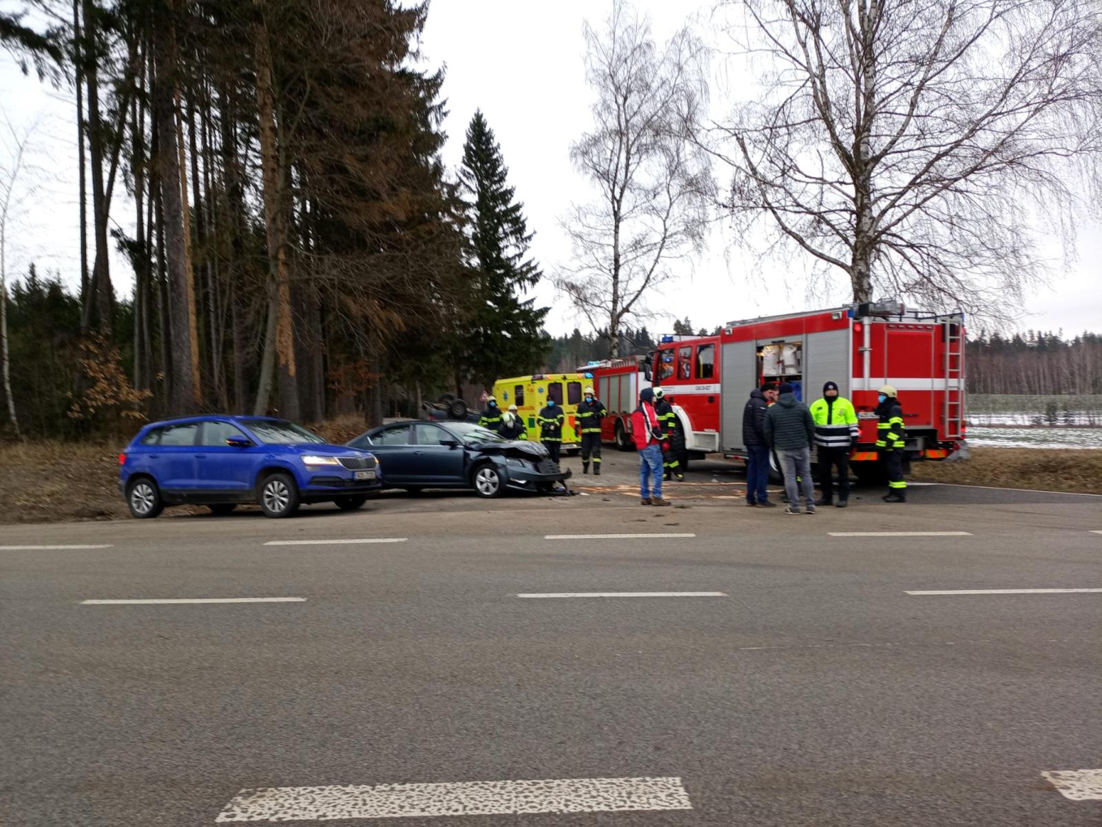 Dopravní nehoda 2 OA, Horní Meziříčko - 17. 1. 2022 (4).jpg