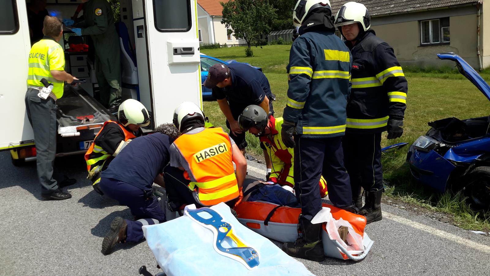 Dopravní nehoda 2 OA, Třebíčko - 29. 5. 2018  (7).jpg