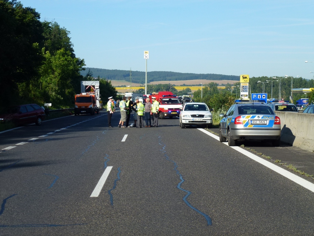 Dopravní nehoda D5/P1000126.JPG