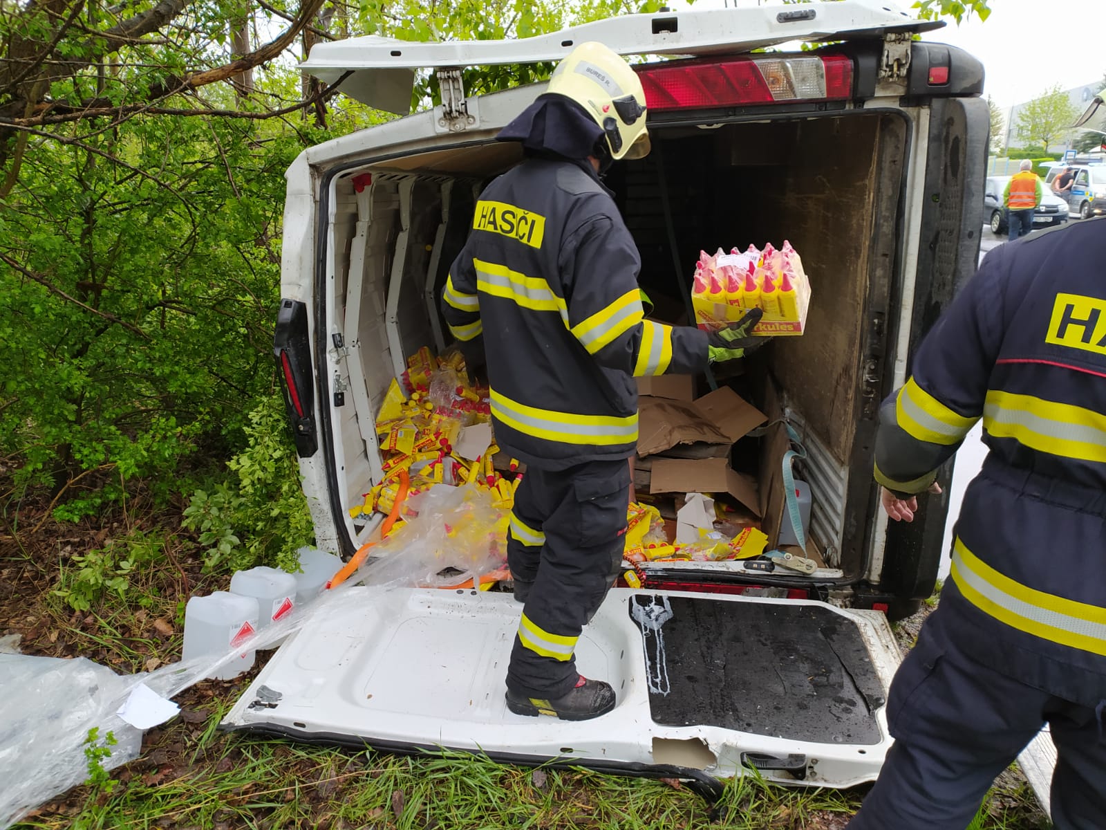 Dopravní nehoda Louny (2).jpg