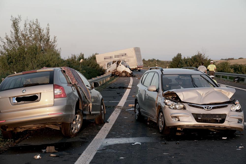 Dopravní nehoda Louny (2).jpg