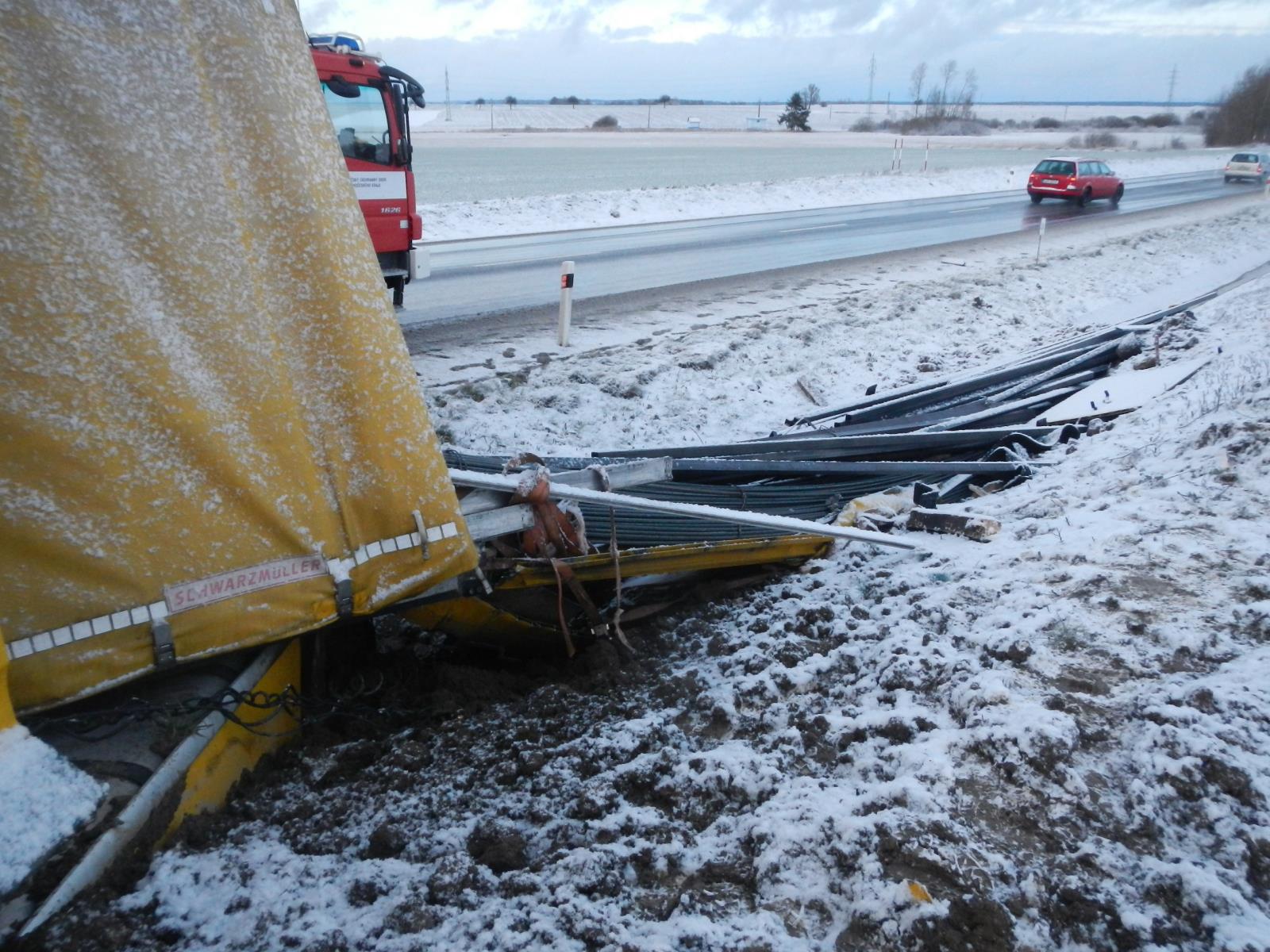 Dopravní nehoda NA, Bošilec - 14. 1. 2019 (3).JPG